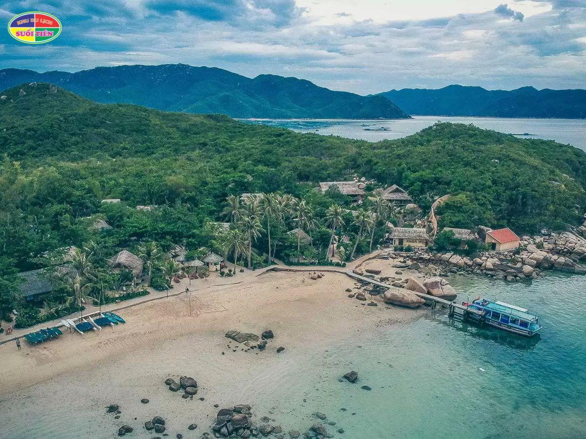 địa điểm phượt nha trang