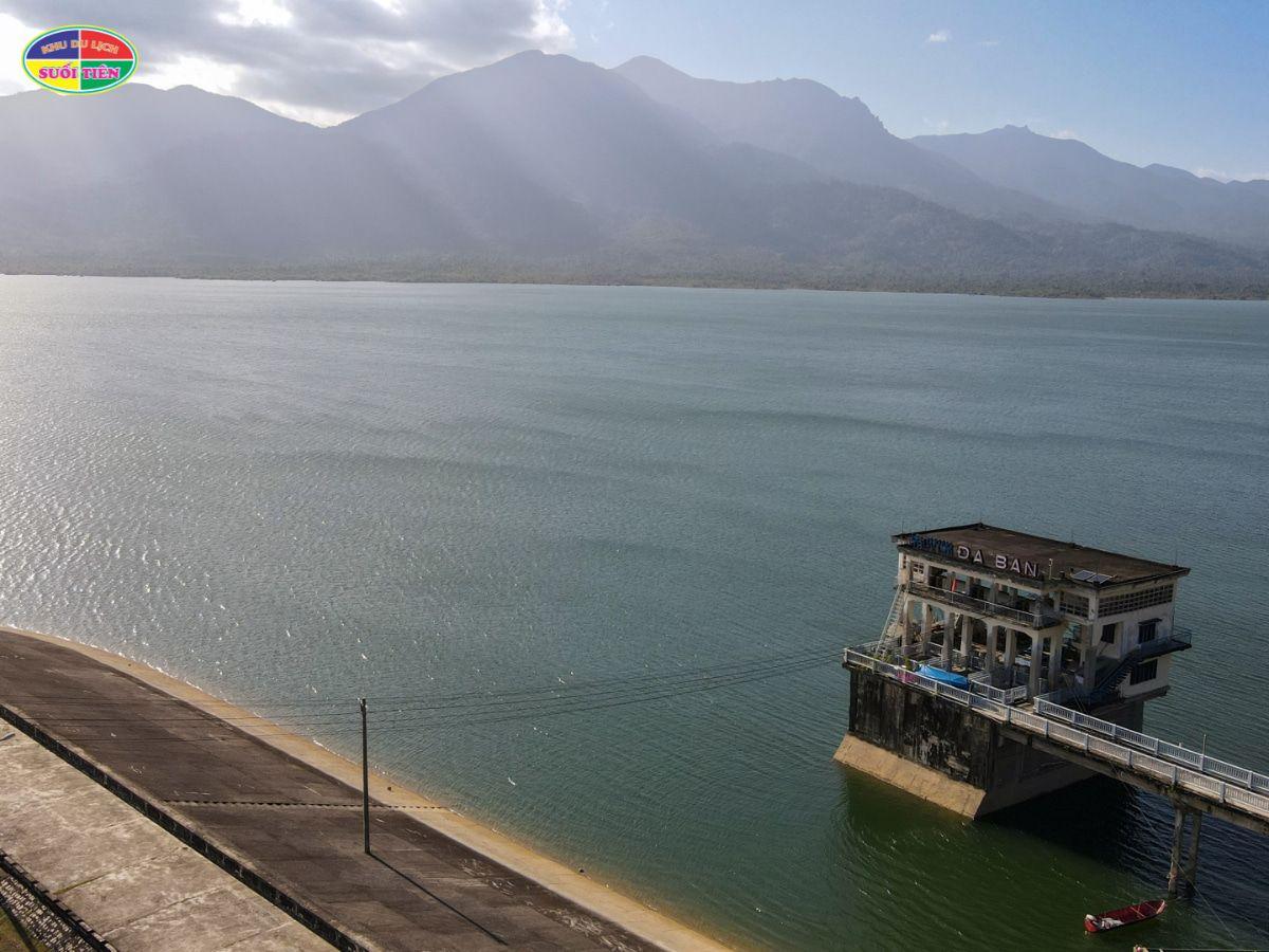 địa điểm phượt nha trang