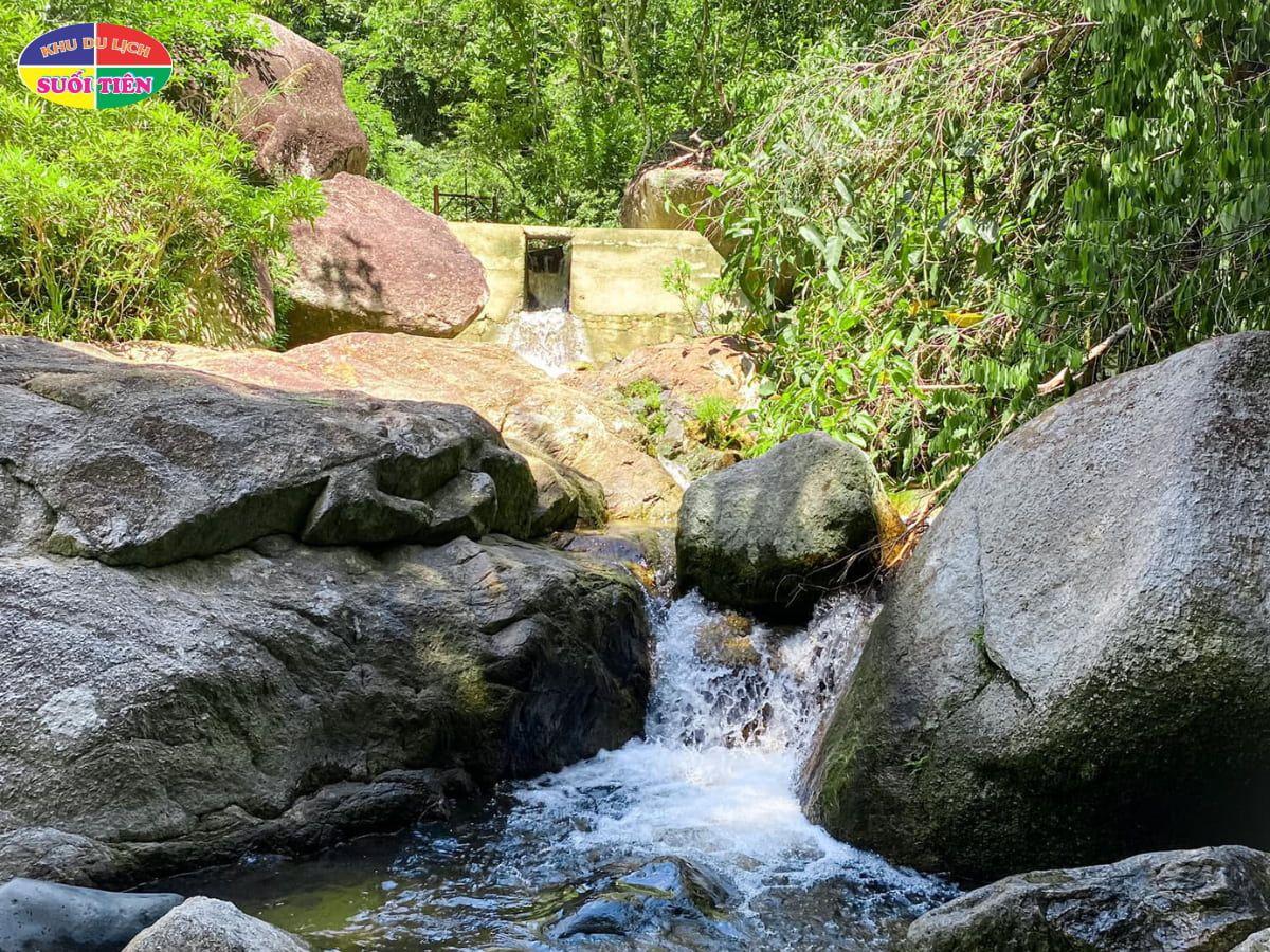 lý do nên đi du lịch suối tiên diên khánh